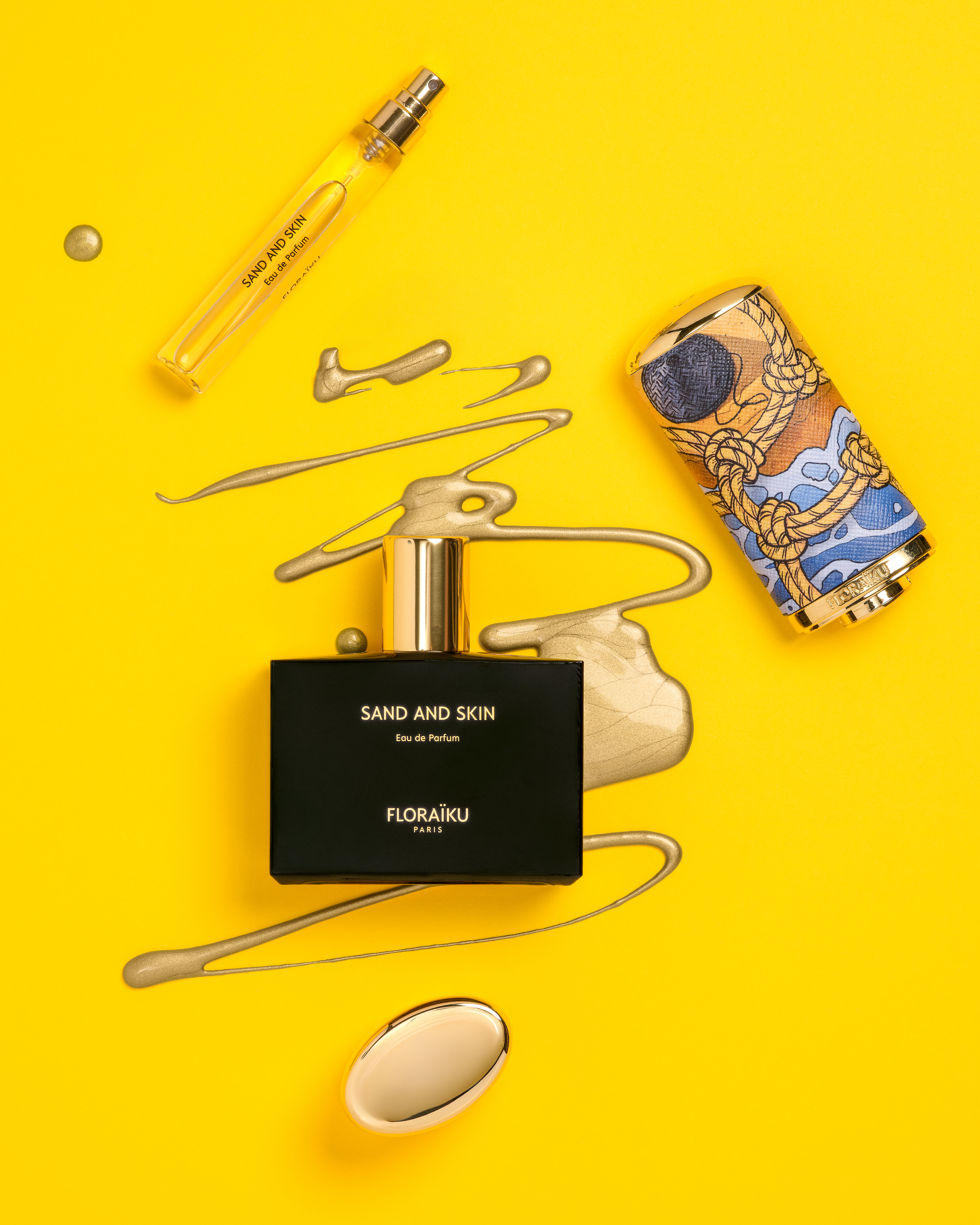 Floraïku Sand and Skin presentation with the limited-edition bottle and travel format.